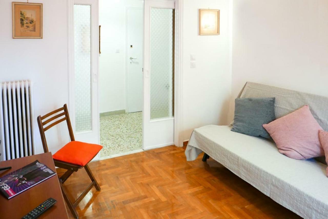 Koukaki Tina'S Place Apartamento Atenas Exterior foto